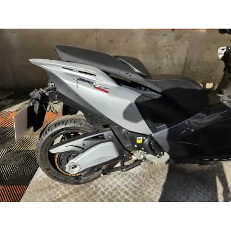 APRILIA SRV 850