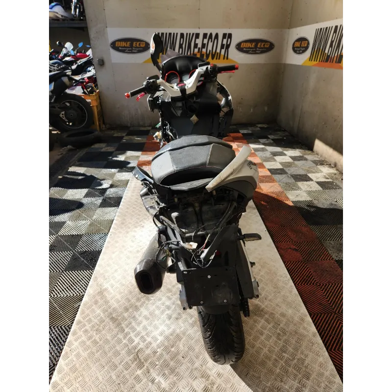 APRILIA SRV 850