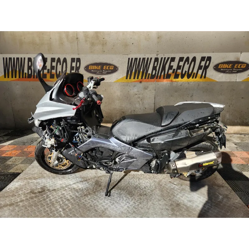 APRILIA SRV 850