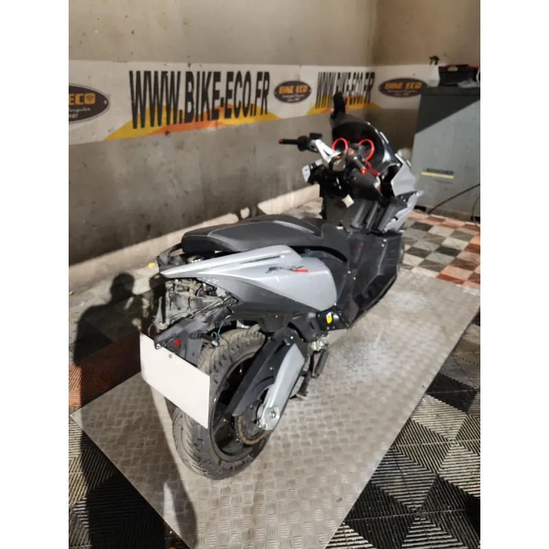 APRILIA SRV 850