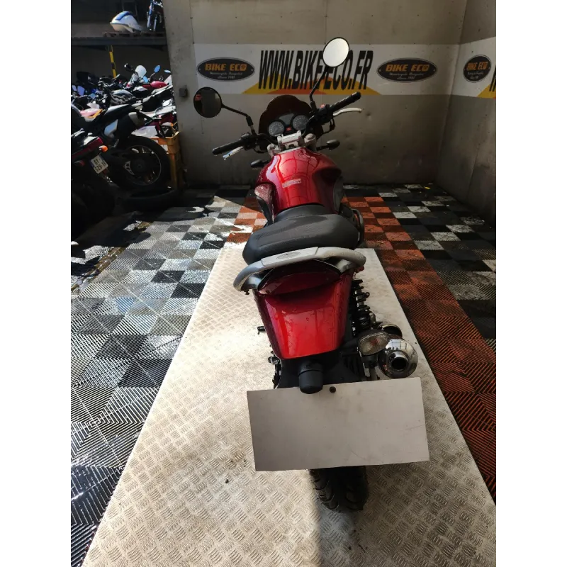 MOTO GUZZI BREVA 750