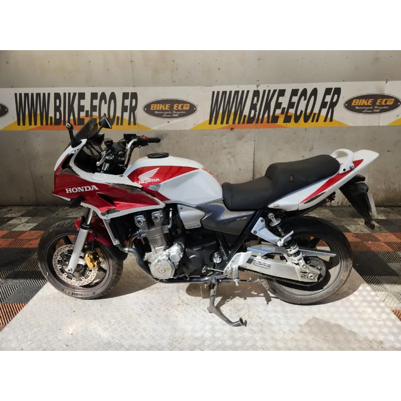 HONDA CB 1300