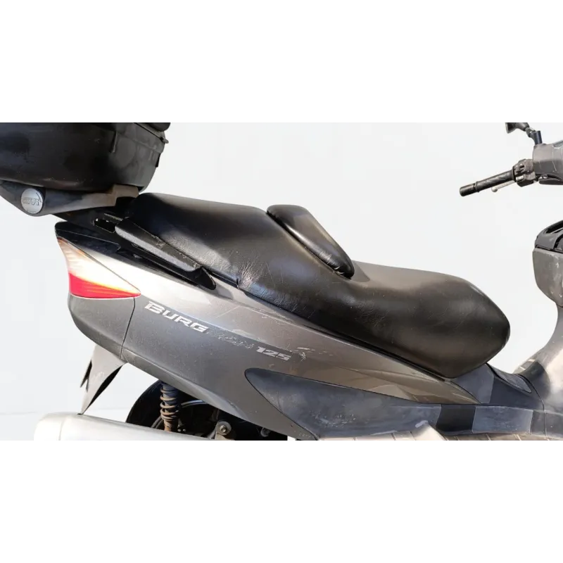 SUZUKI UH 125 BURGMAN