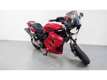 YAMAHA FAZER 600