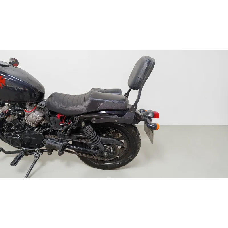 HYOSUNG GV 125 BOBBER