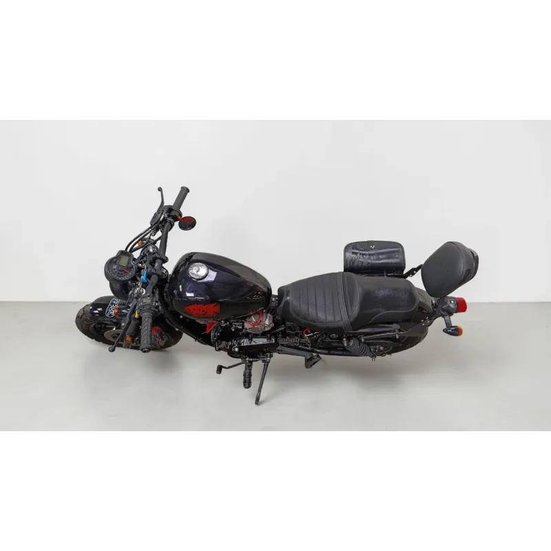 HYOSUNG GV 125 BOBBER