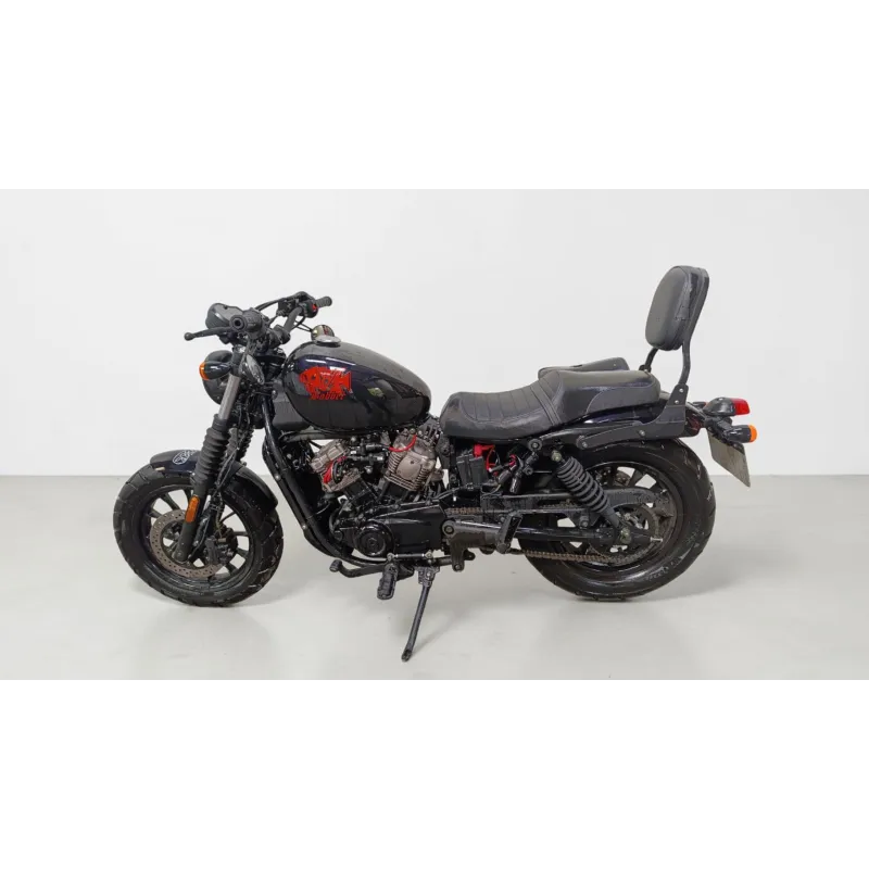 HYOSUNG GV 125 BOBBER