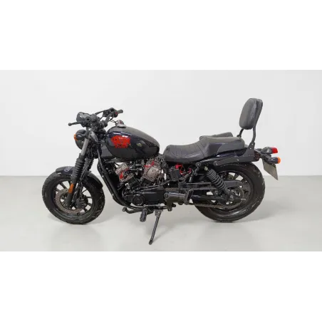 HYOSUNG GV 125 BOBBER