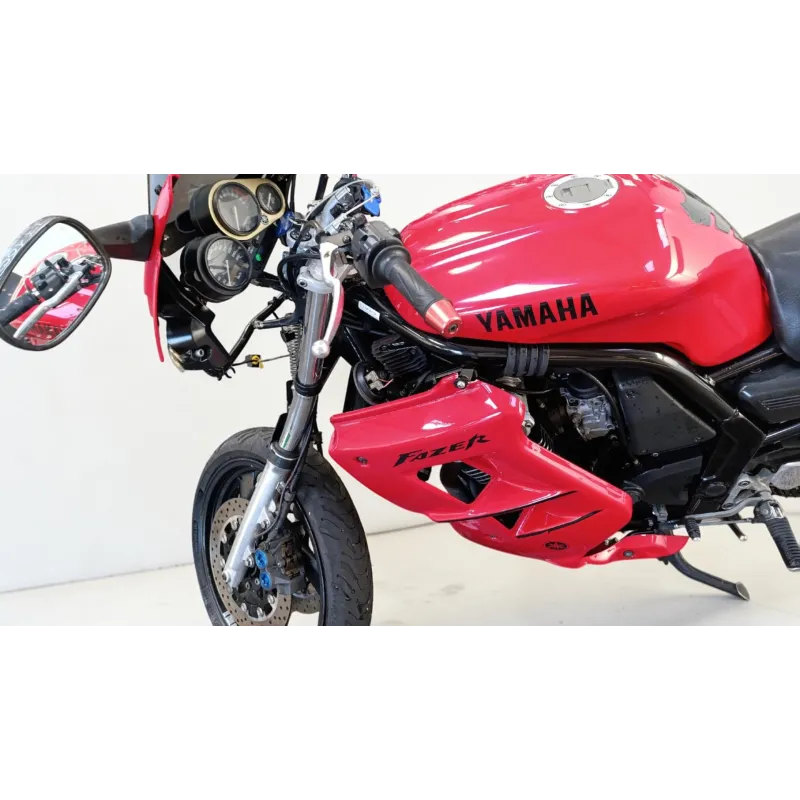 YAMAHA FAZER 600