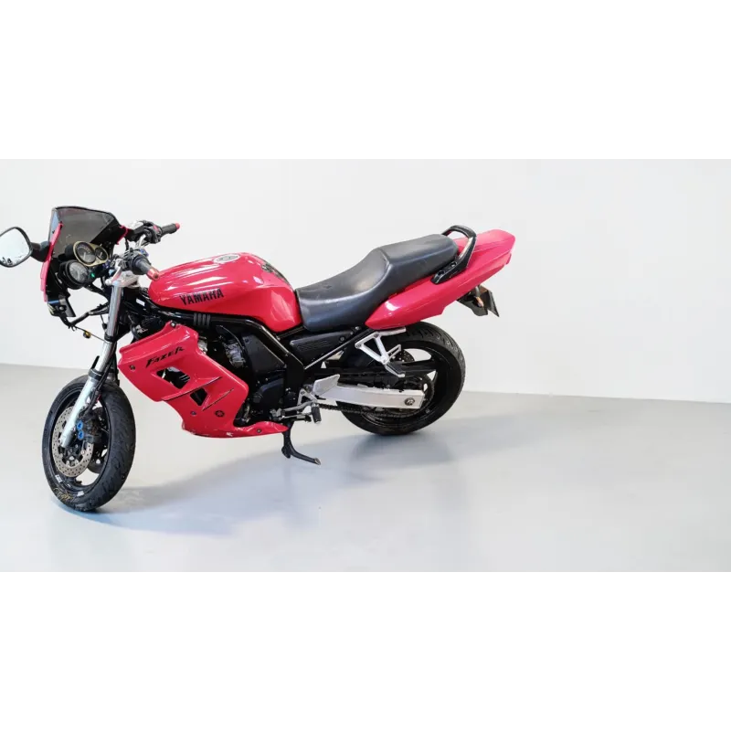 YAMAHA FAZER 600