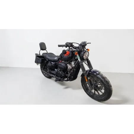 HYOSUNG GV 125 BOBBER