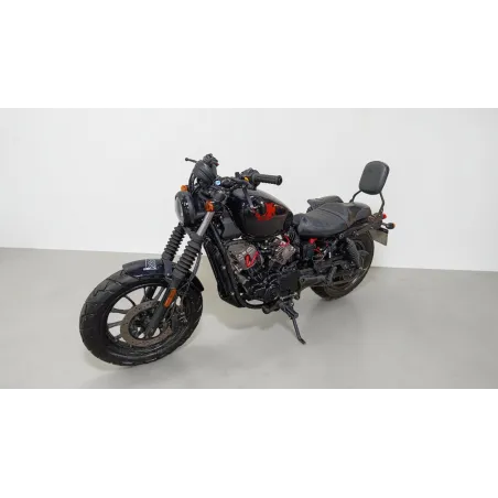 HYOSUNG GV 125 BOBBER