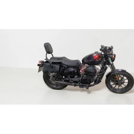 HYOSUNG GV 125 BOBBER