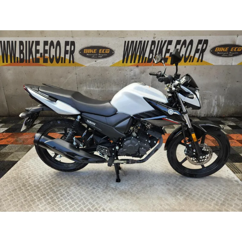YAMAHA 125 YBR