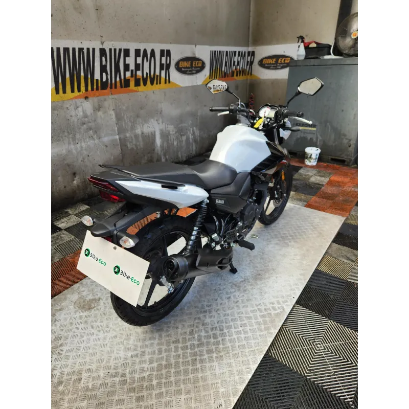YAMAHA 125 YBR