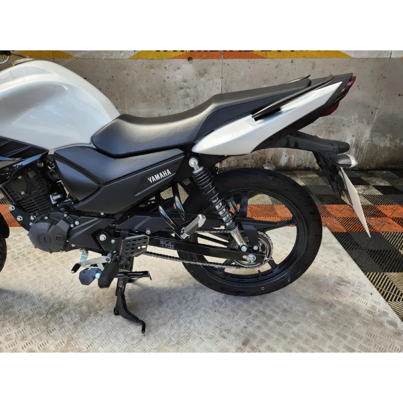 YAMAHA 125 YBR