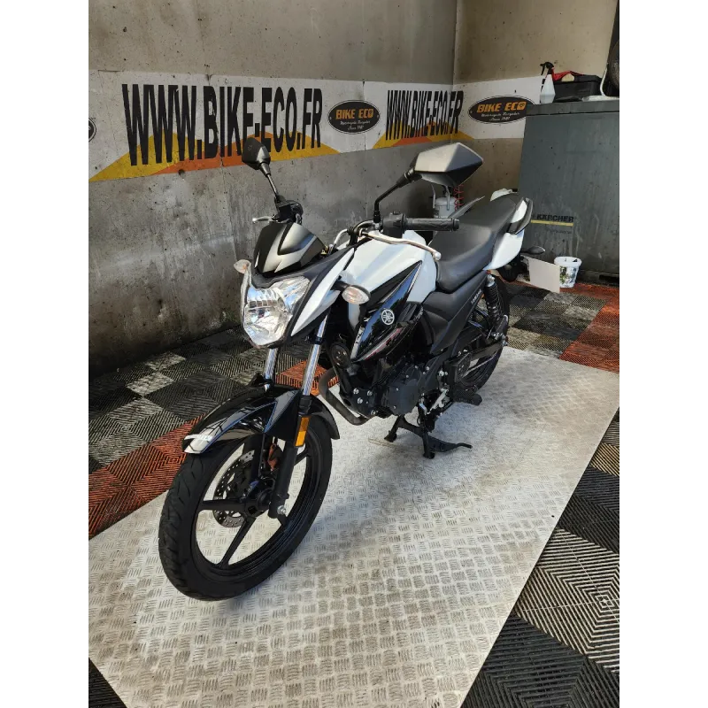 YAMAHA 125 YBR