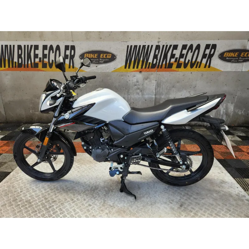 YAMAHA 125 YBR