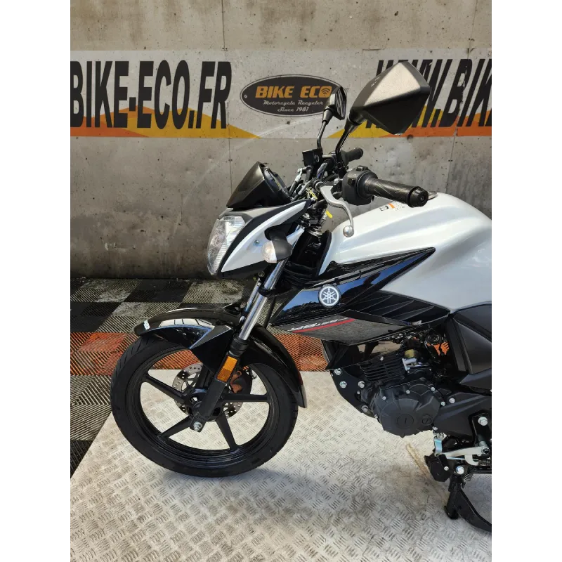 YAMAHA 125 YBR