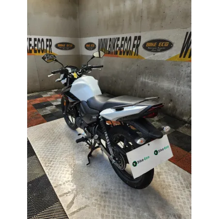 YAMAHA 125 YBR