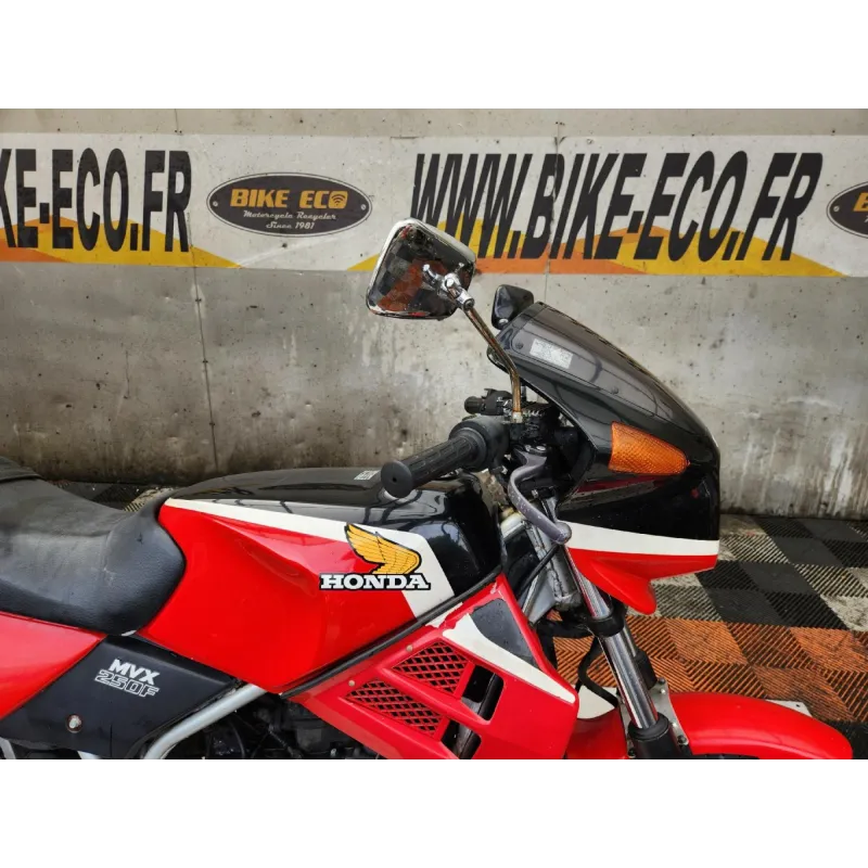 HONDA MVX 250