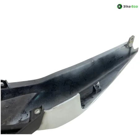 Cache carenage sous selle droit HONDA CB 125 F 2015-2019 GLR