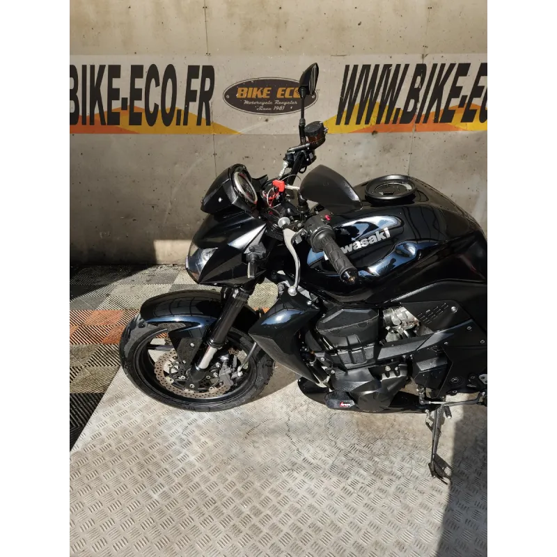 KAWASAKI Z750