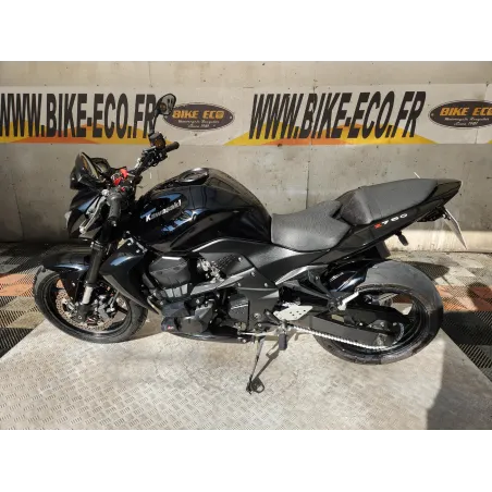KAWASAKI Z750
