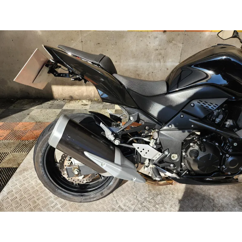 KAWASAKI Z750