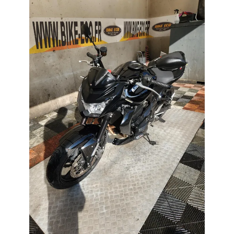 KAWASAKI Z750