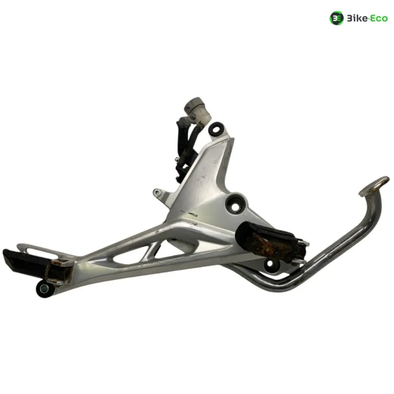 Platine avant droite HONDA CB 125 F 2015-2019 GLR