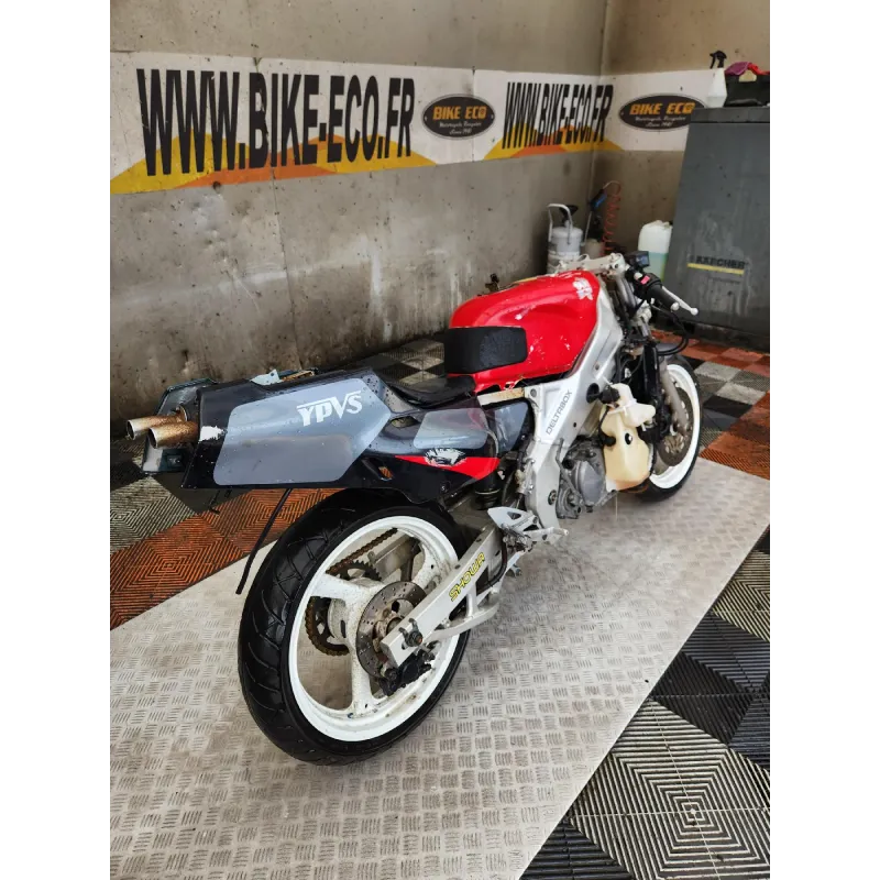 YAMAHA TZR 250