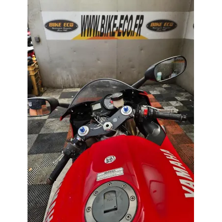 YAMAHA YZF R1
