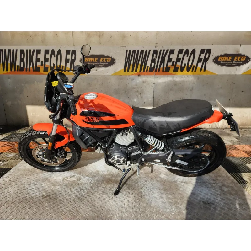 DUCATI SCRAMBLER 400
