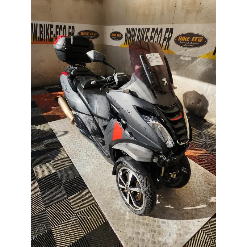 PEUGEOT METROPOLIS 400