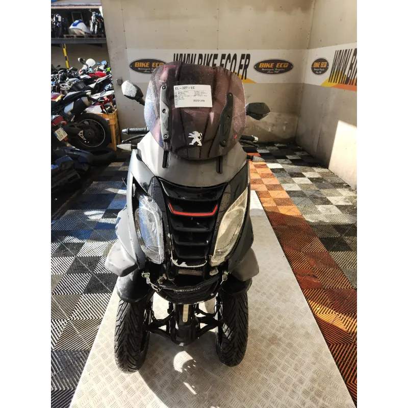 PEUGEOT METROPOLIS 400