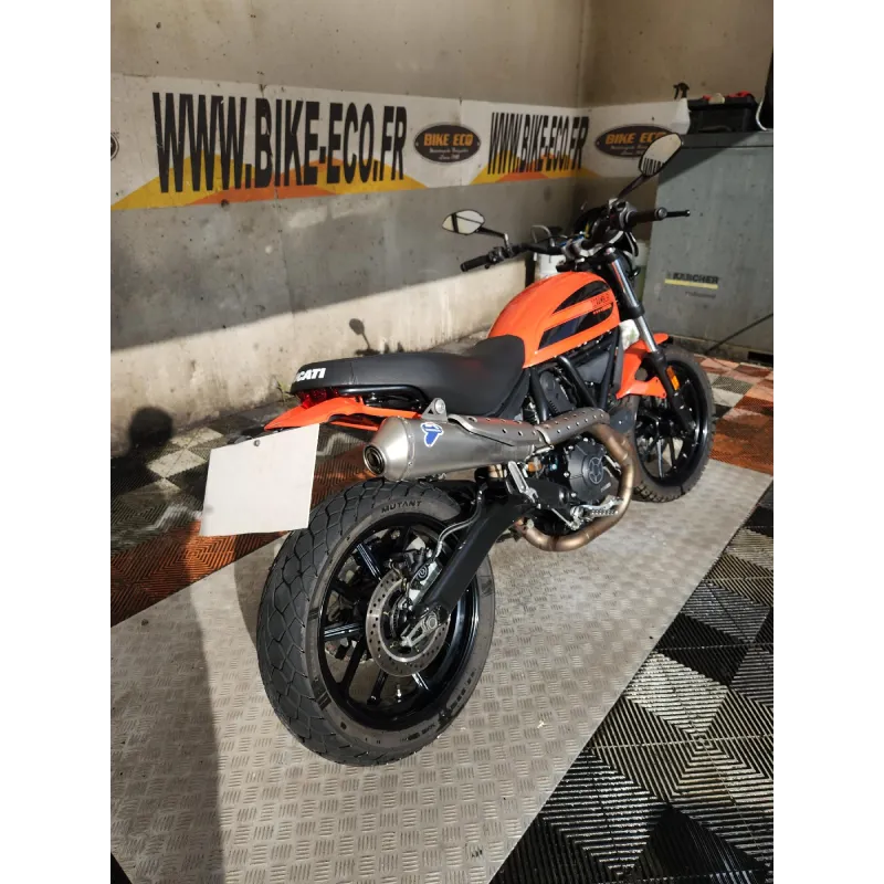DUCATI SCRAMBLER 400