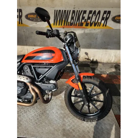 DUCATI SCRAMBLER 400