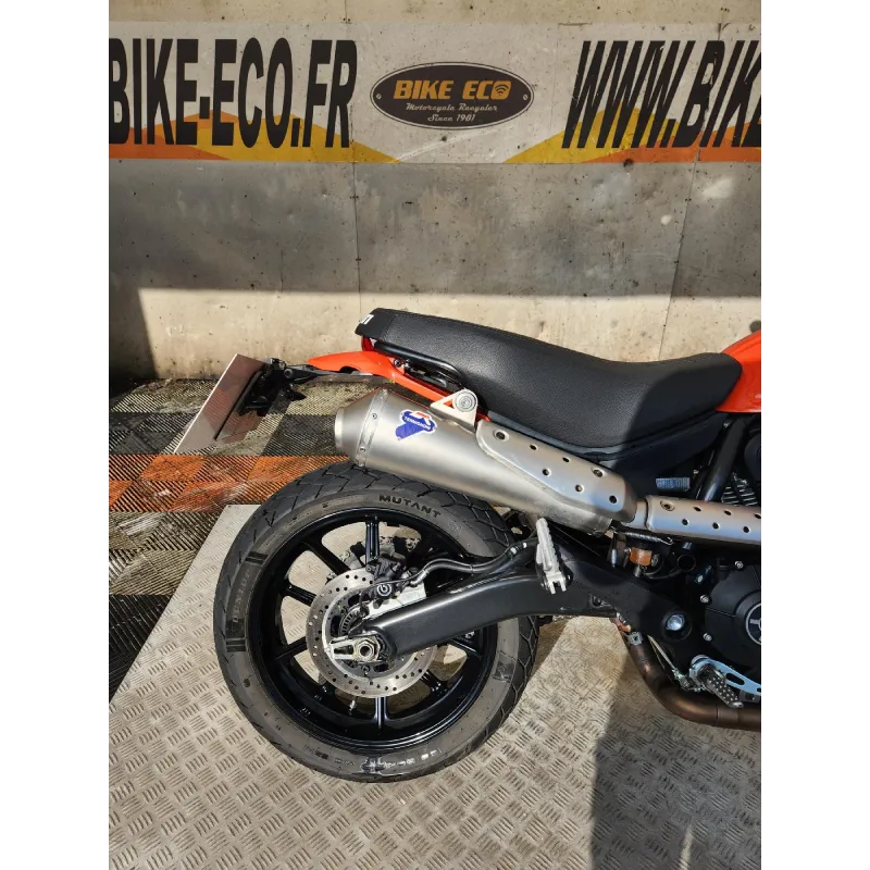 DUCATI SCRAMBLER 400