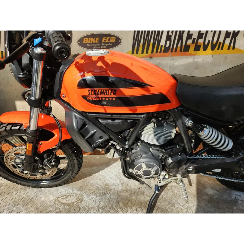 DUCATI SCRAMBLER 400