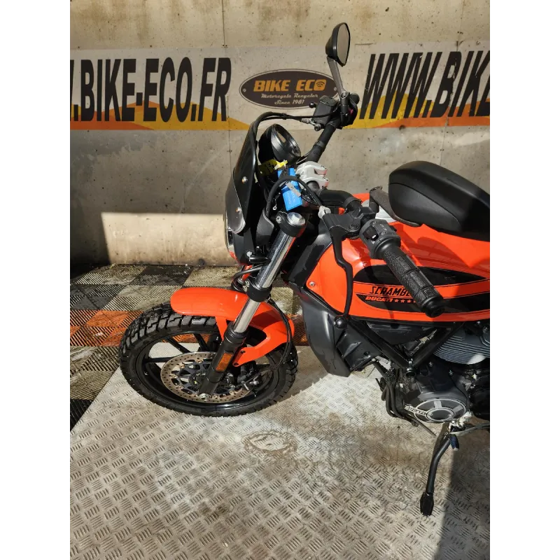 DUCATI SCRAMBLER 400