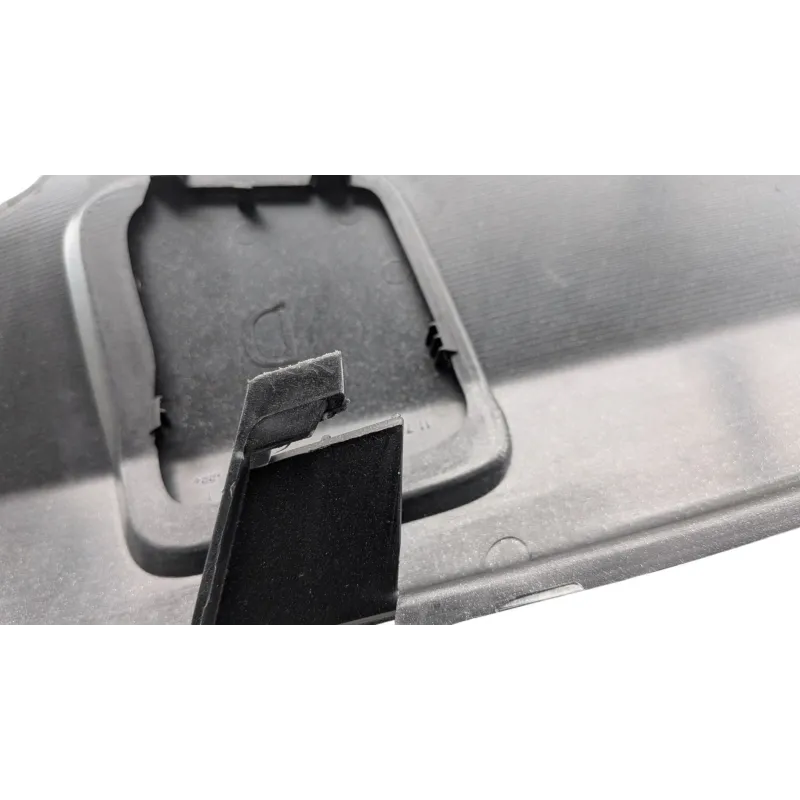 Plancher marche pied droit PEUGEOT SATELIS 125 COMPRESSOR ABS 2007 - 2012