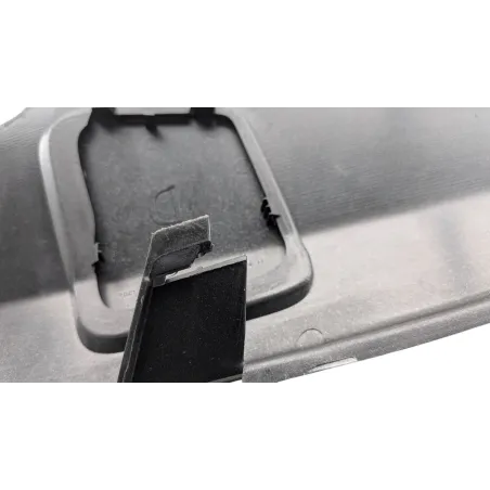 Plancher marche pied droit PEUGEOT SATELIS 125 COMPRESSOR ABS 2007 - 2012