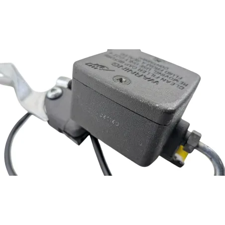 Maitre cylindre frein avant PEUGEOT SATELIS 125 COMPRESSOR ABS 2007 - 2012