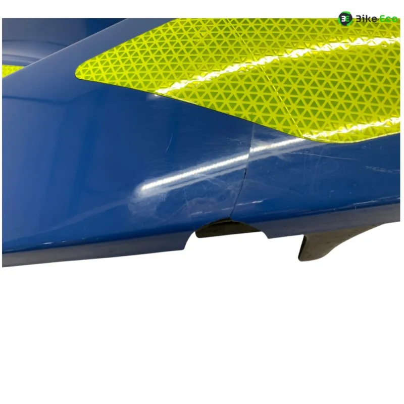 Cache flanc de carenage droit YAMAHA TDM 900 2007-2010 ABS