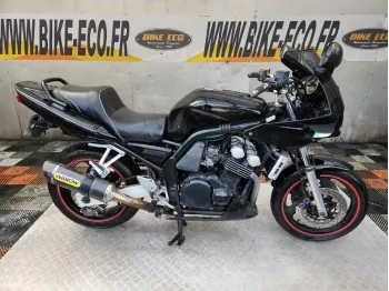 YAMAHA FAZER 600