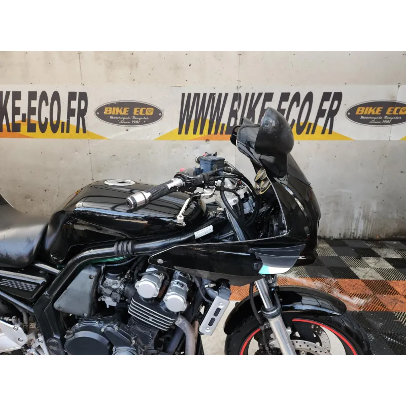 YAMAHA FAZER 600