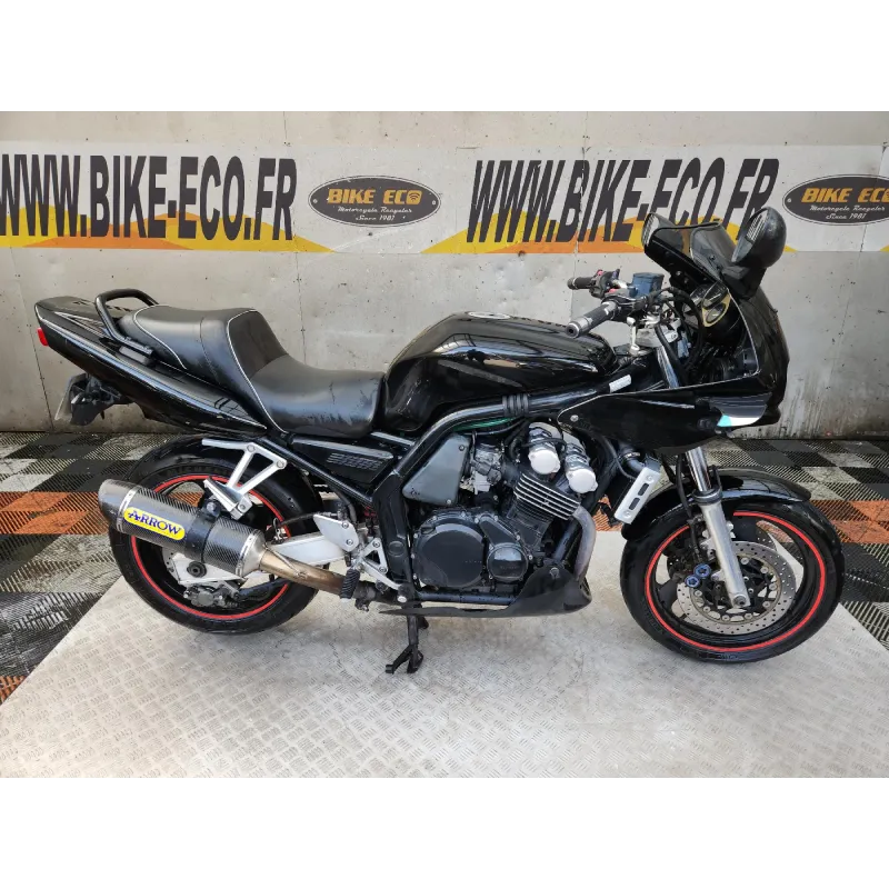 YAMAHA FAZER 600