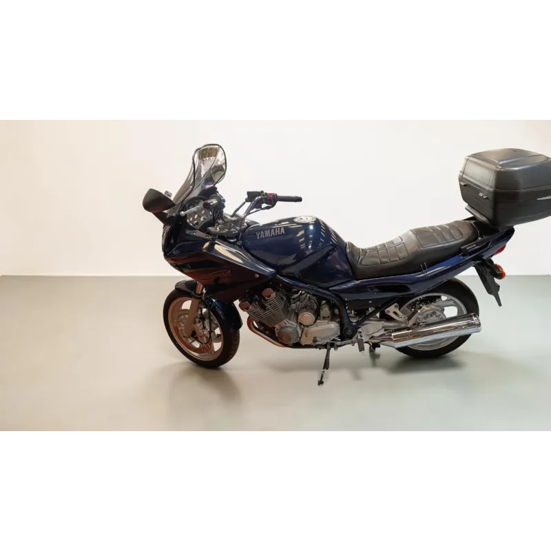 YAMAHA DIVERSION 900