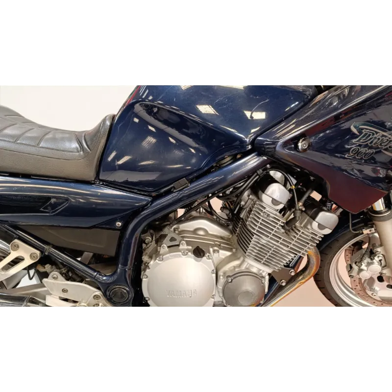 YAMAHA DIVERSION 900
